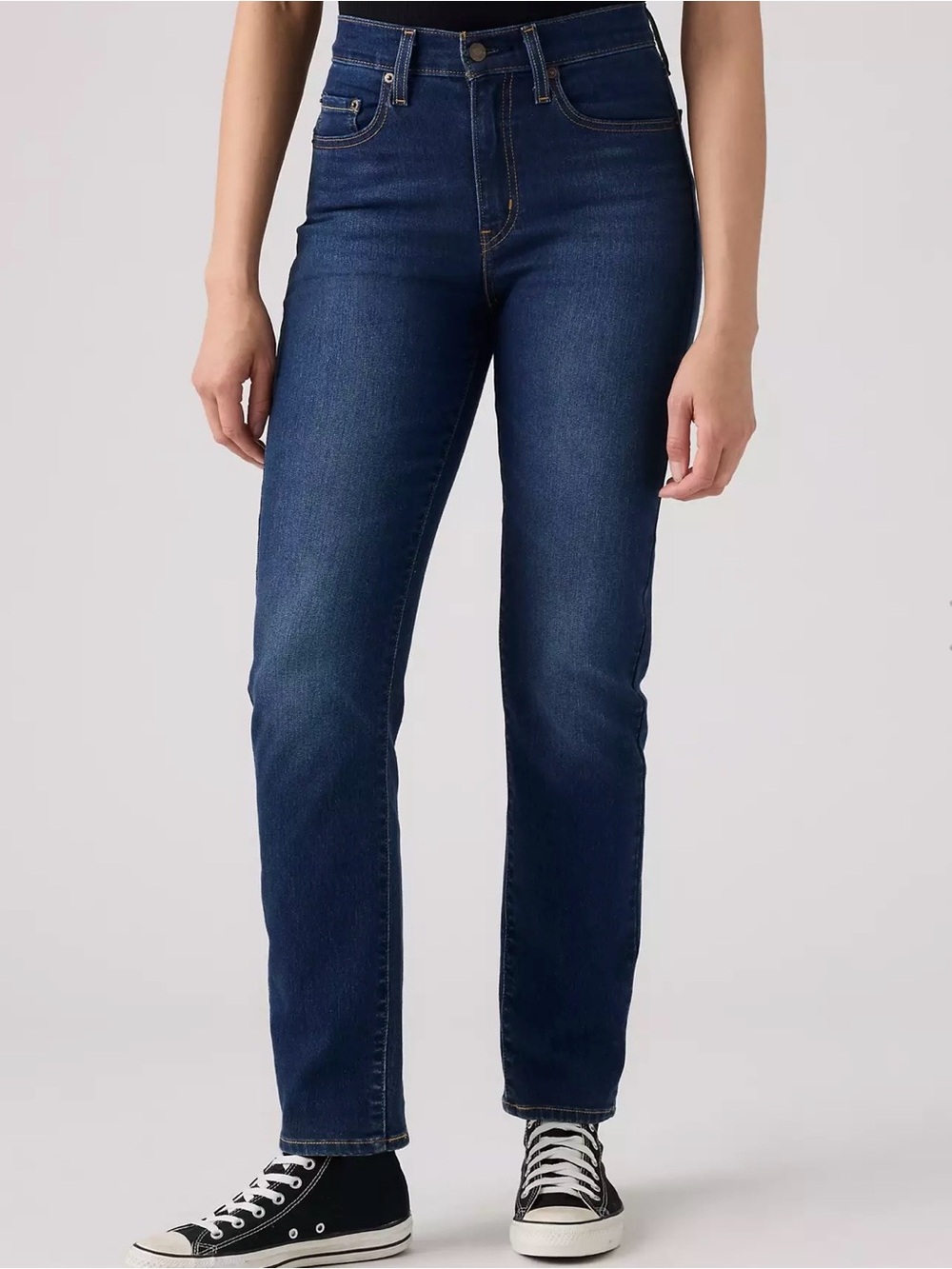 Levi's Women's Straight Leg Jeans in Chelsea Carbon Glow (Dark Wash)